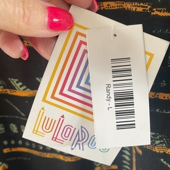 LULAROE black print Randy NWT 3/4 sleeve tee - Picture 3 of 8